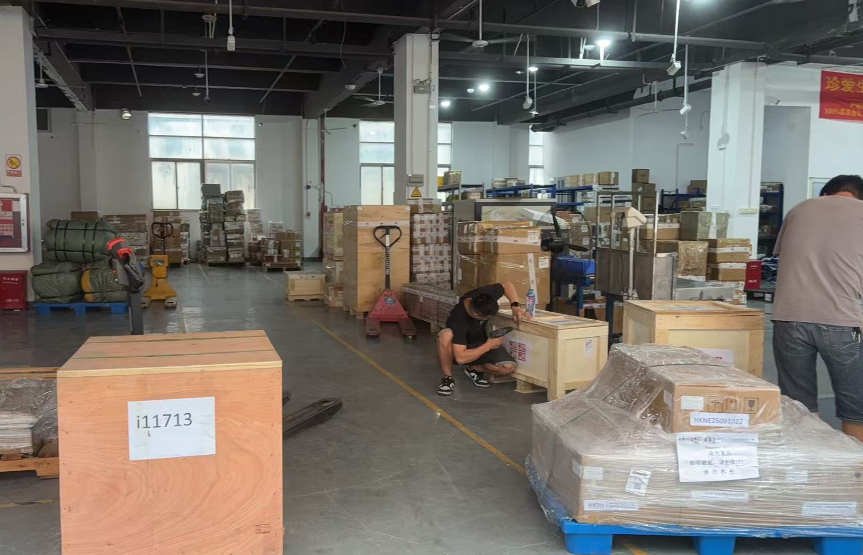 国内怎么寄快递到阿联酋迪拜怎么算